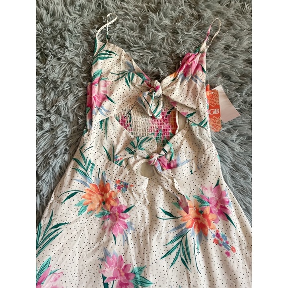 Tie Front Tropical Print Dress - Picture 3 of 7